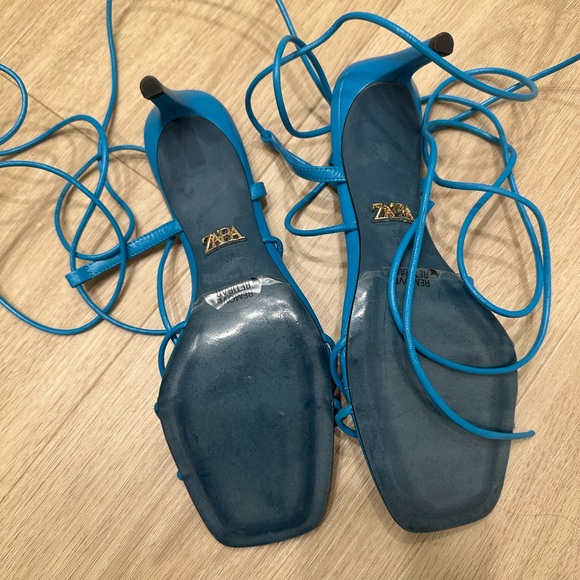 Zara lace up heels - Picture 2 of 2